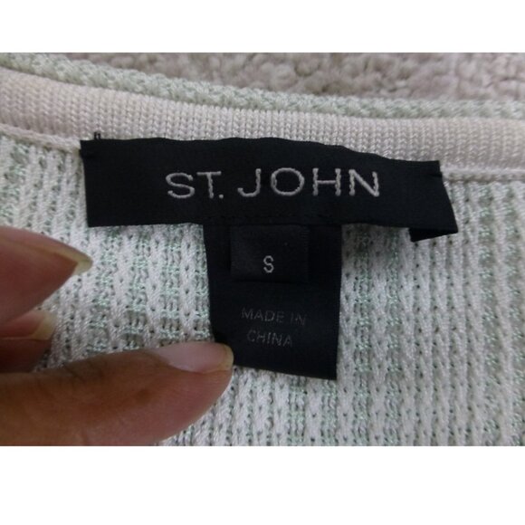 St John Short Sleeve Knitted Top (1 faint stain at front) - Picture 5 of 11